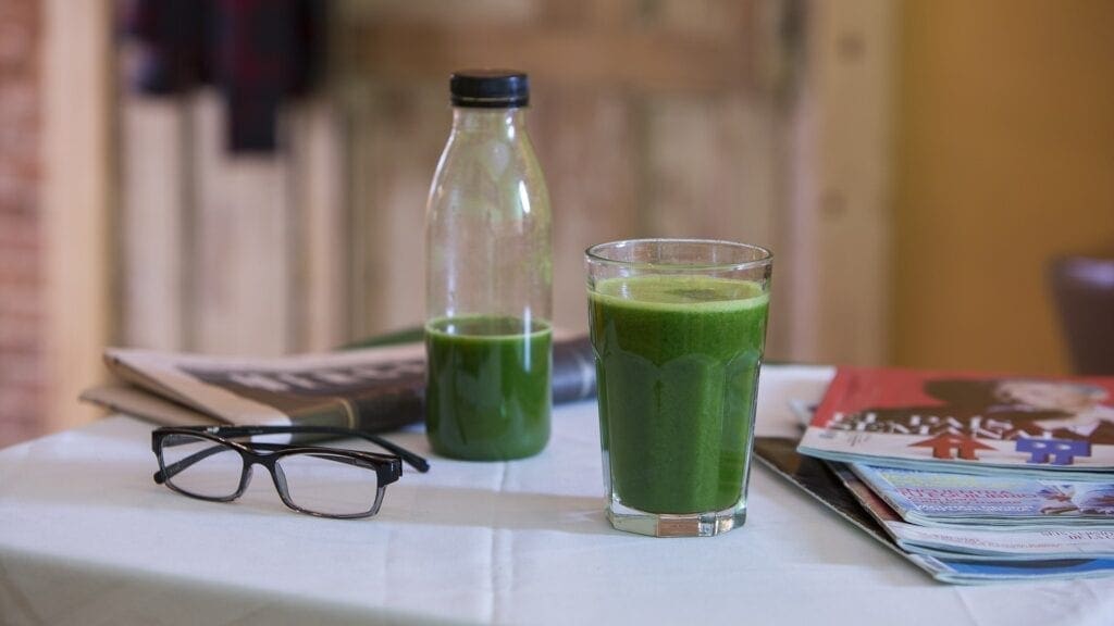 Healthy drink from super veggies and fruits for better health