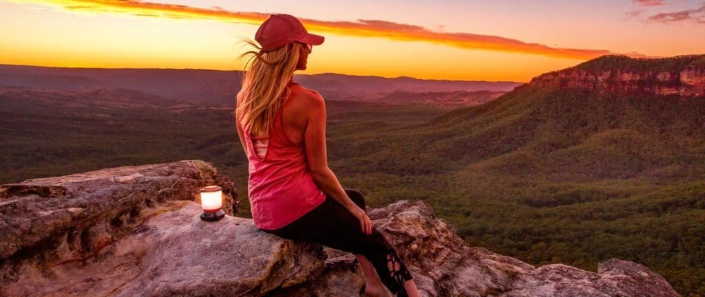 Watching sunset from clifftops in Blue Mountains